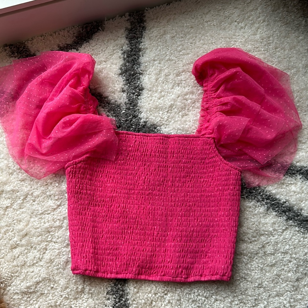 Storia - Smocked pink crop top